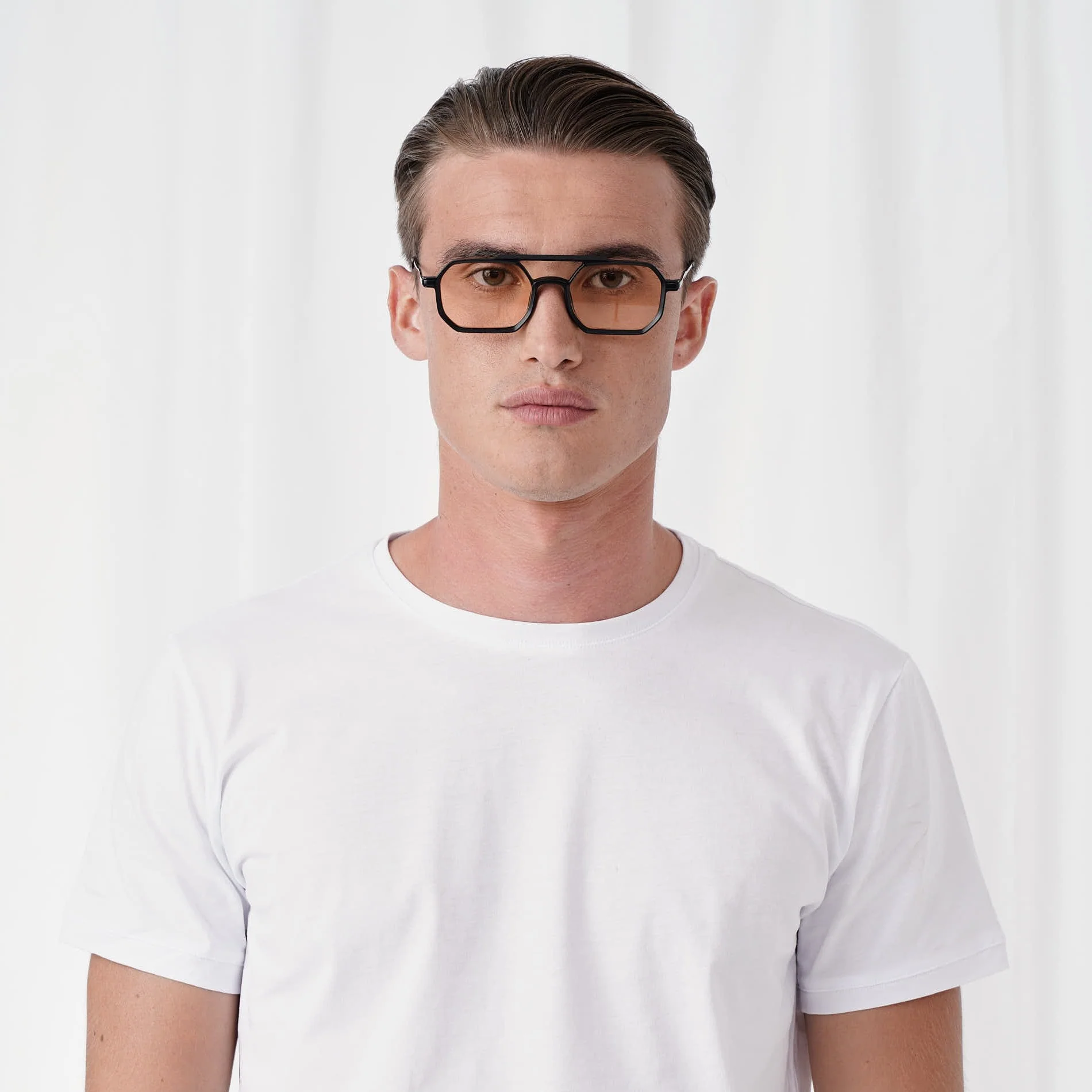 RICHARD - Image 11
