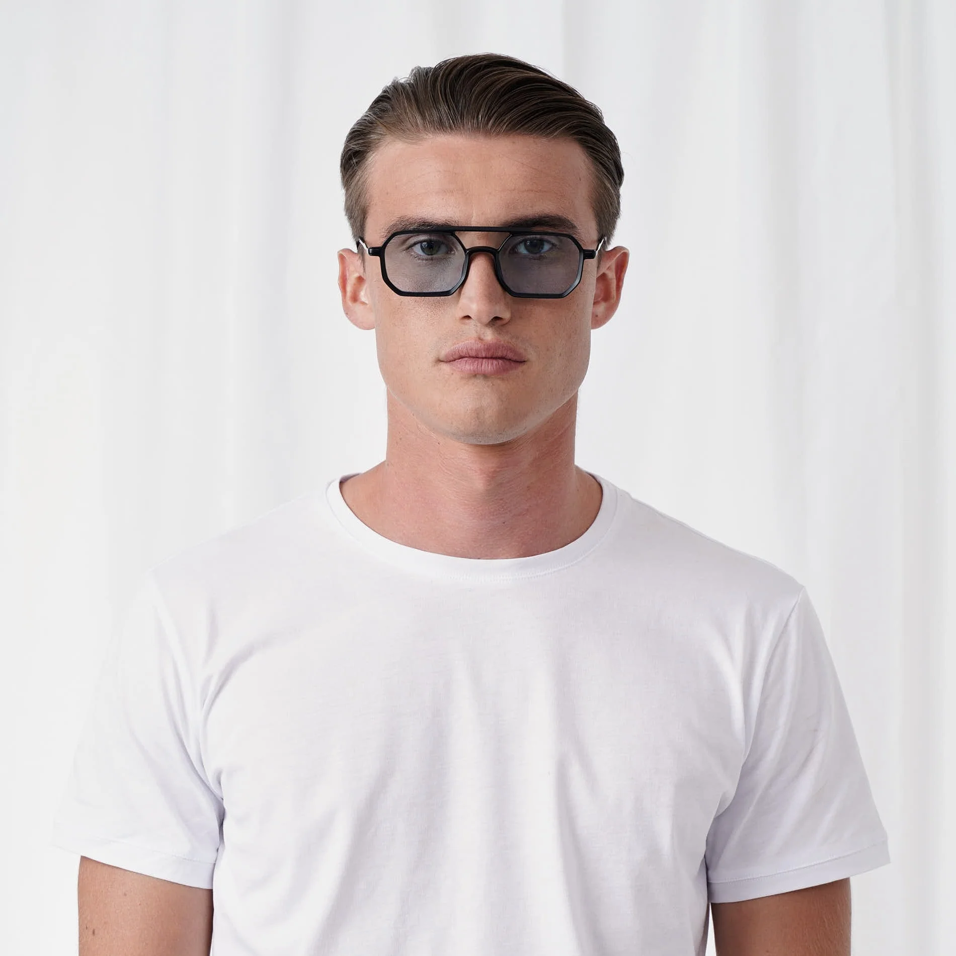 RICHARD - Image 7